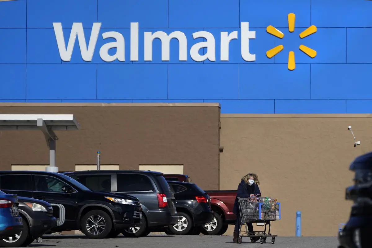 Does Walmart Make Keys In 2022? (Price, Types + More)