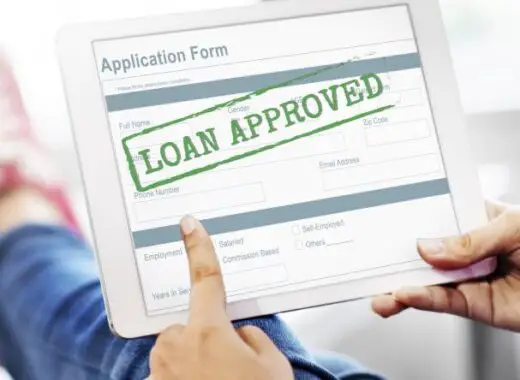 Online Loans vs. In-Person Loans